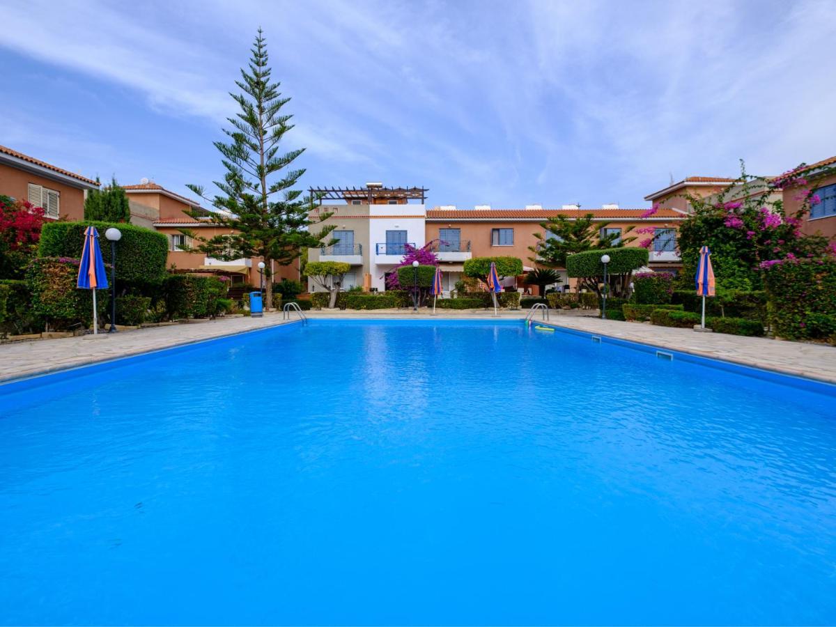 Nephele-Stylish 2Bd Townhouse In Kato Paphos Villa Kültér fotó